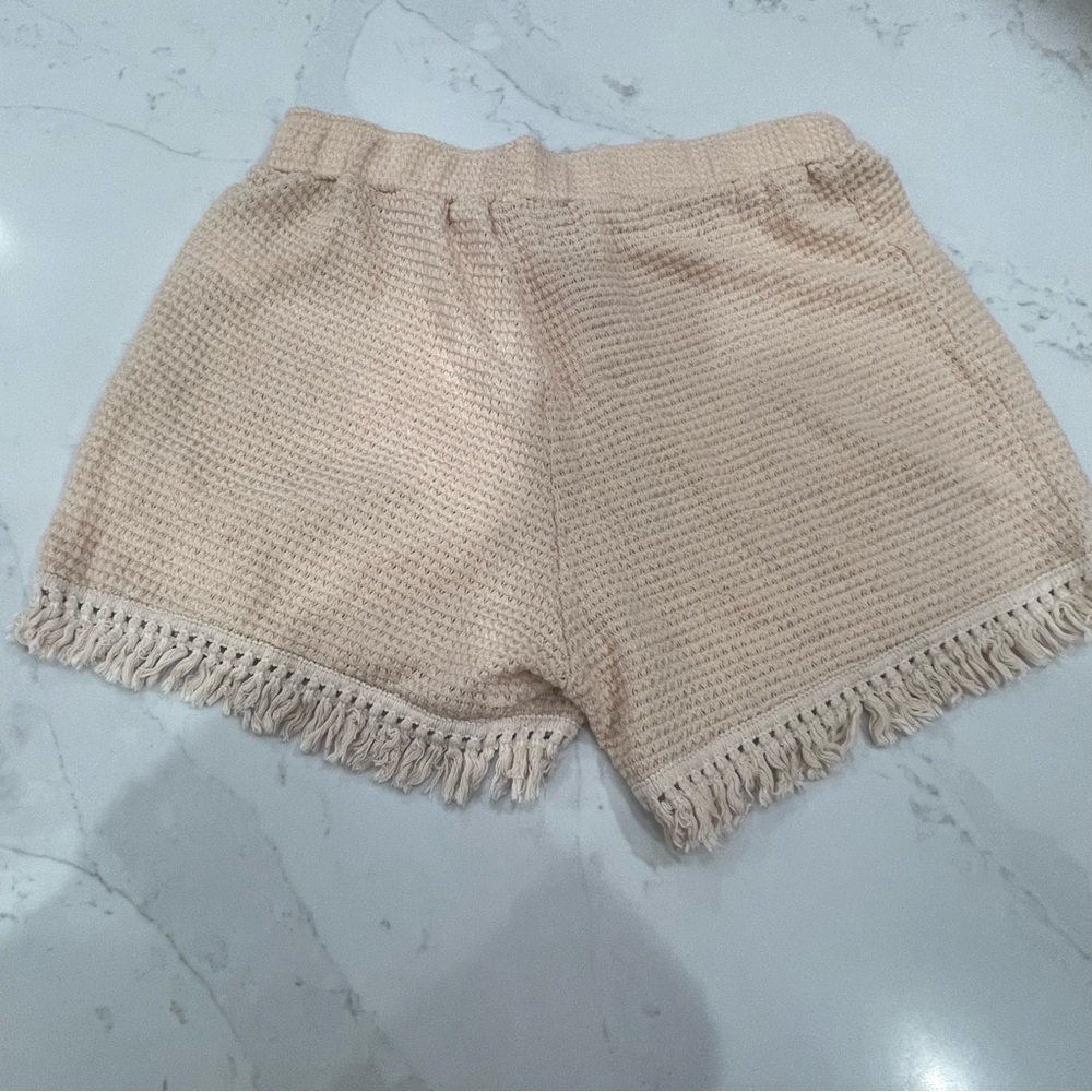 Amazon Beige Knit Fringe Tank and Shorts Set - Picture 15 of 15